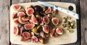 Preparing Figs for Drying